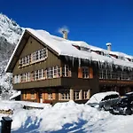 Hostel Mountain *